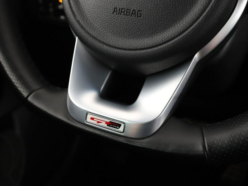 Kia Sportage lift 4x4 automat skóra full LED navi JBL grzane fotele i kanapa kamera IV (2016-2021)