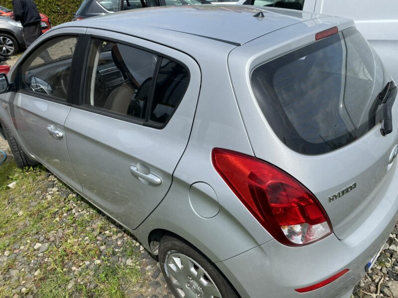 Hyundai Tucson navi kamera tempomat grzane fotele Bluetooth hak LED III (2015-2020)