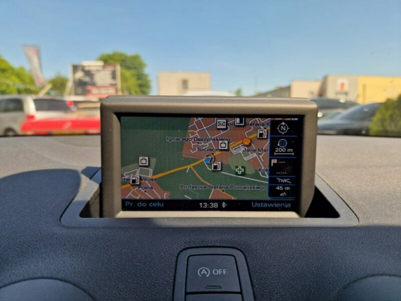 Audi A1 1.2 Benzyna 86 KM, Klimatyzacja, Alufelgi, Bluetooth, Isofix, Nawi 8X (2010-)
