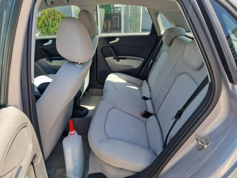 Audi A1 1.2 Benzyna 86 KM, Klimatyzacja, Alufelgi, Bluetooth, Isofix, Nawi 8X (2010-)