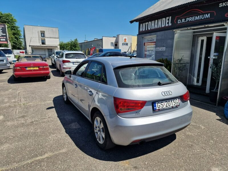 Audi A1 1.2 Benzyna 86 KM, Klimatyzacja, Alufelgi, Bluetooth, Isofix, Nawi 8X (2010-)