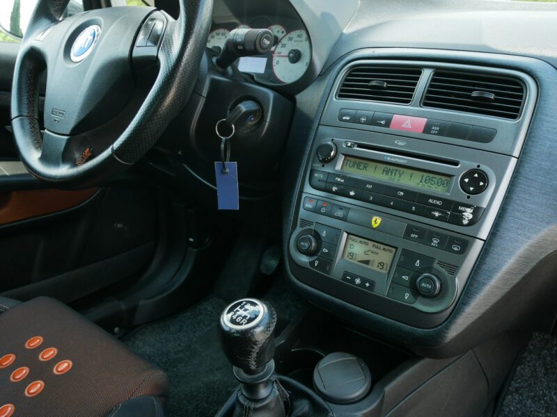 Fiat Grande Punto 1.4 16V 95KM Sport -3 Drzwi -2xKlimatr -Zobacz