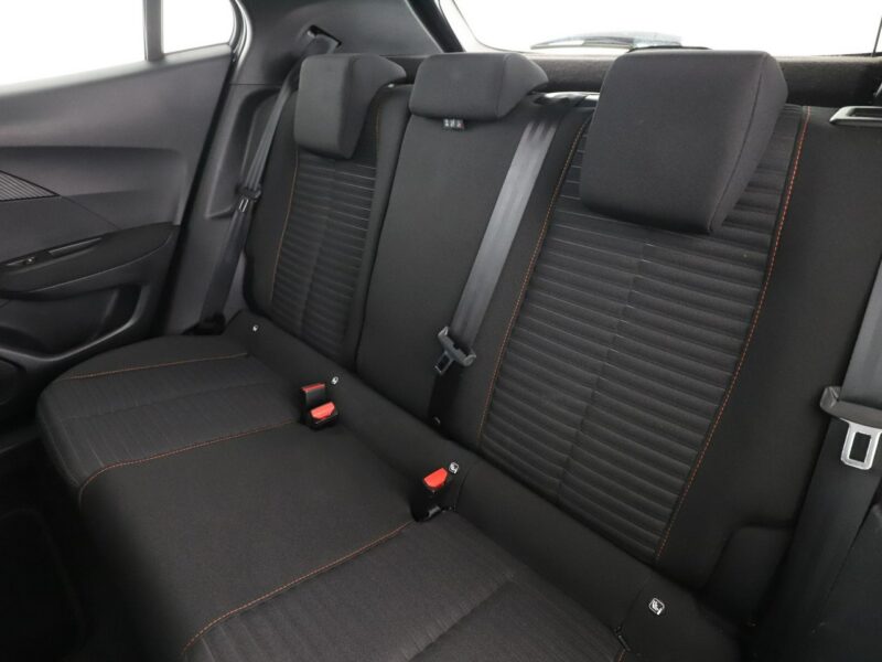 Peugeot 2008 navi kamera tempomat Bluetooth LED II (2019-)