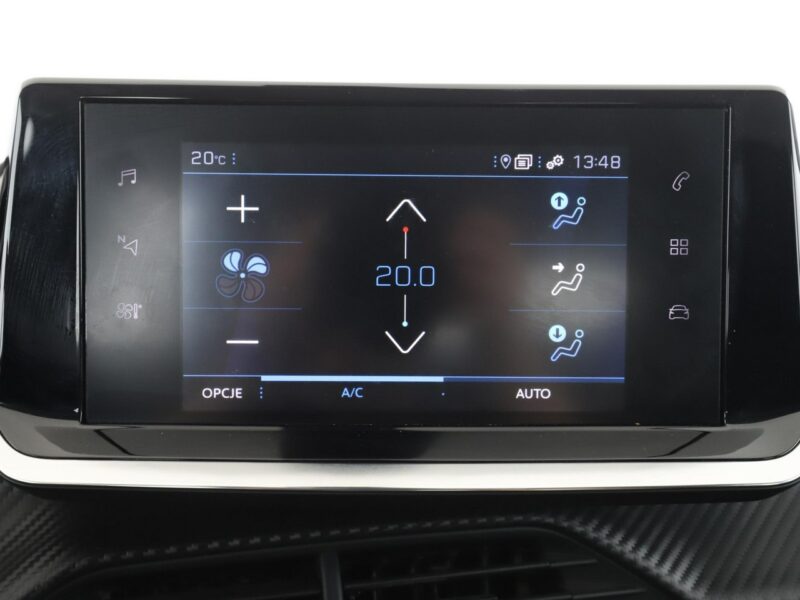 Peugeot 2008 navi kamera tempomat Bluetooth LED II (2019-)