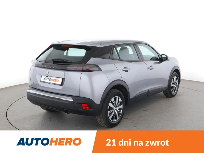 Peugeot 2008 navi kamera tempomat Bluetooth LED II (2019-)