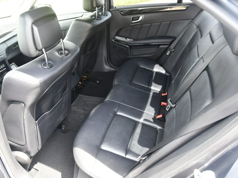 Mercedes E 200 2,2cdi Serwis.Klimatr 2 str.DVD.Skóry.Kam.Cof.Asystent Parkowania.Ledy W212 (2009-)