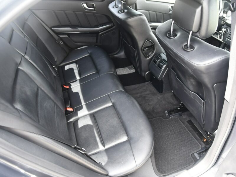 Mercedes E 200 2,2cdi Serwis.Klimatr 2 str.DVD.Skóry.Kam.Cof.Asystent Parkowania.Ledy W212 (2009-)