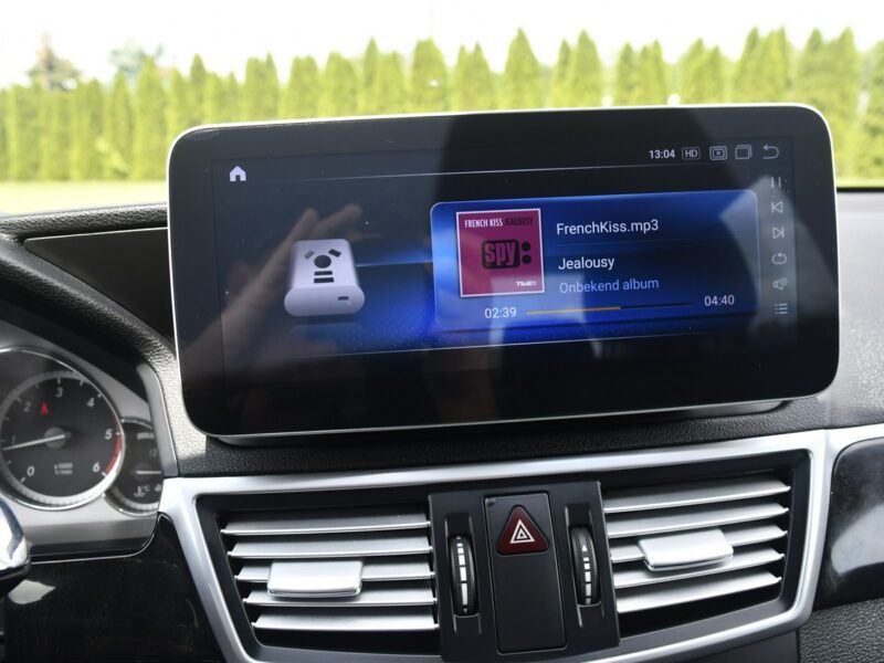 Mercedes E 200 2,2cdi Serwis.Klimatr 2 str.DVD.Skóry.Kam.Cof.Asystent Parkowania.Ledy W212 (2009-)