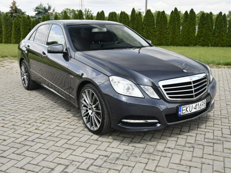 Mercedes E 200 2,2cdi Serwis.Klimatr 2 str.DVD.Skóry.Kam.Cof.Asystent Parkowania.Ledy W212 (2009-)