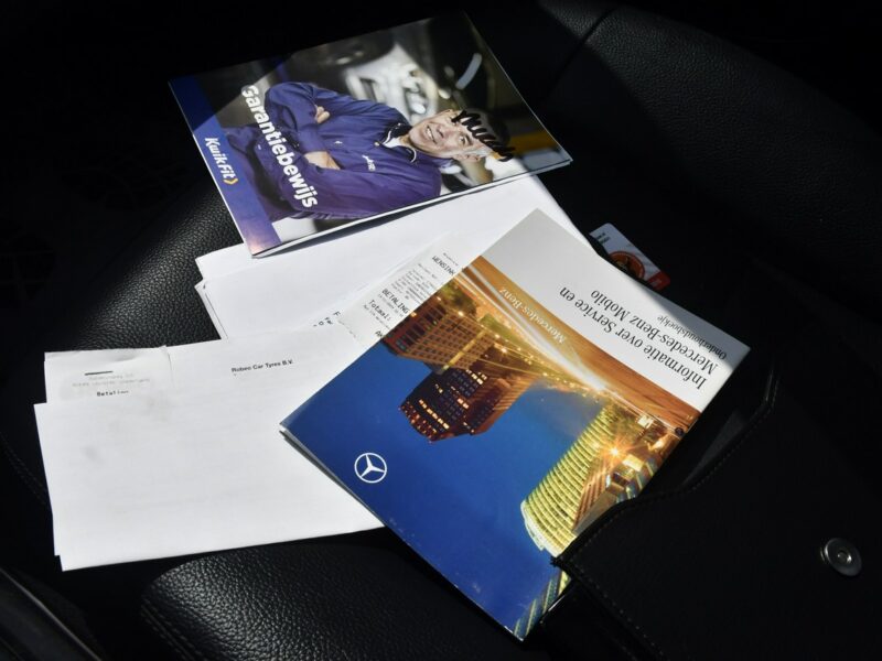 Mercedes E 200 2,2cdi Serwis.Klimatr 2 str.DVD.Skóry.Kam.Cof.Asystent Parkowania.Ledy W212 (2009-)