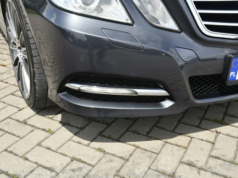 Mercedes E 200 2,2cdi Serwis.Klimatr 2 str.DVD.Skóry.Kam.Cof.Asystent Parkowania.Ledy W212 (2009-)