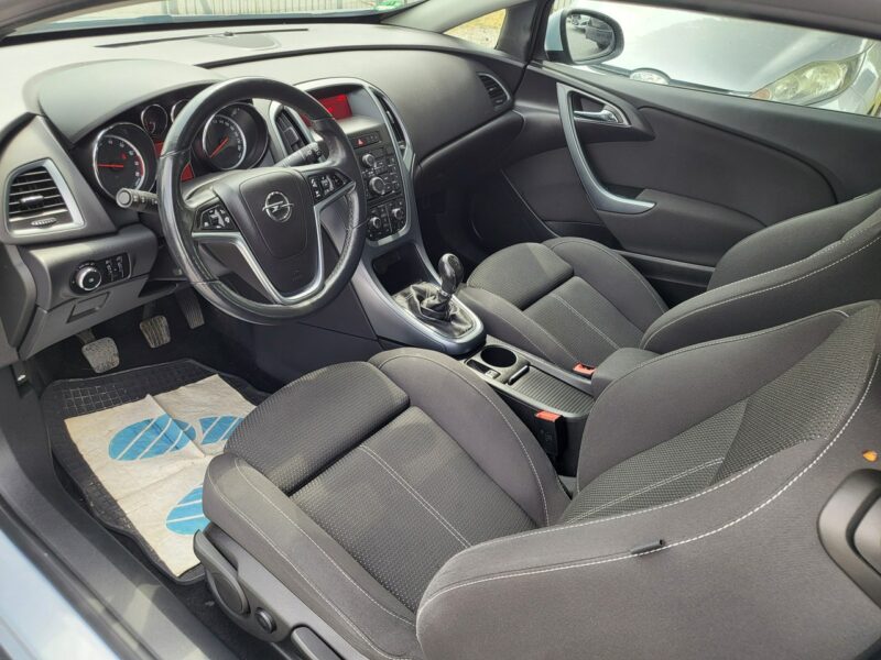 Opel Astra 1.4 Turbo 140 KM Z Niemiec Ładny Kolor Gwarancja Zapraszamy !!! J (2009-2019)