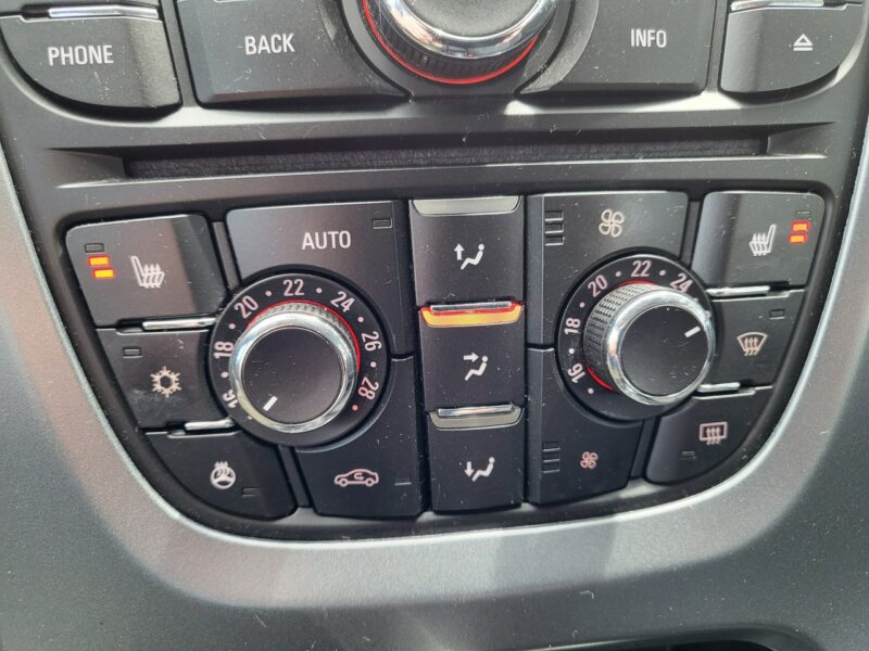 Opel Astra 1.4 Turbo 140 KM Z Niemiec Ładny Kolor Gwarancja Zapraszamy !!! J (2009-2019)