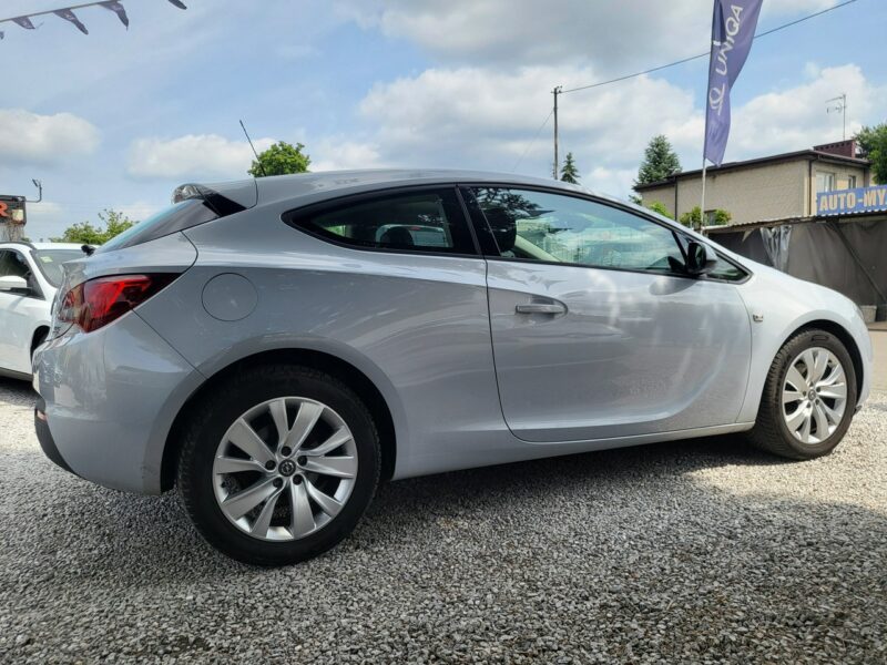 Opel Astra 1.4 Turbo 140 KM Z Niemiec Ładny Kolor Gwarancja Zapraszamy !!! J (2009-2019)