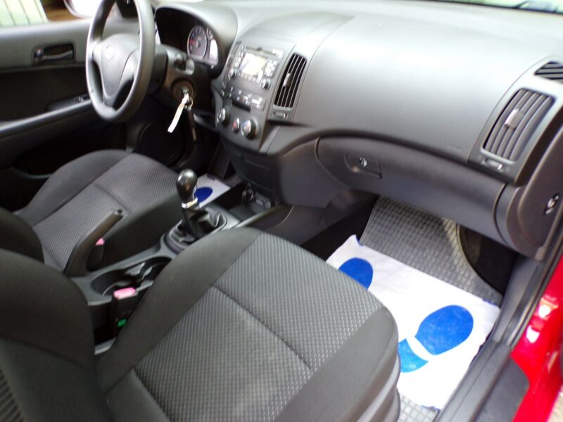 Hyundai i30 Gwarancja /Klimatyzacja /1,4 /109KM /I Właść /2010r I (2002-2013)