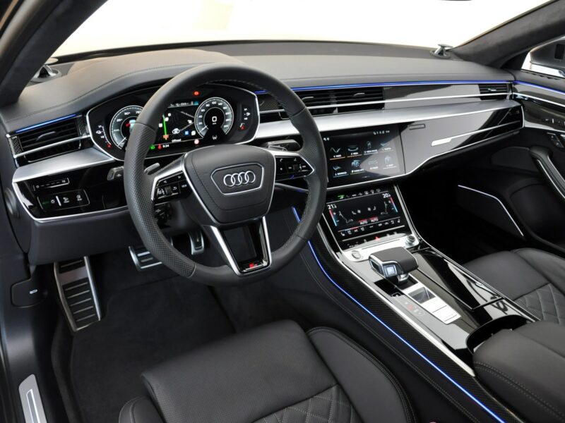 Audi A8 60TFSIe Quattro LONG DigitalLed B&O Kamery360 OśSkrętna TempomatACC TV D5 (2017-)