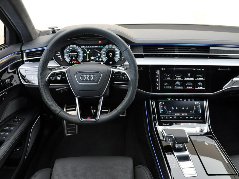 Audi A8 60TFSIe Quattro LONG DigitalLed B&O Kamery360 OśSkrętna TempomatACC TV D5 (2017-)