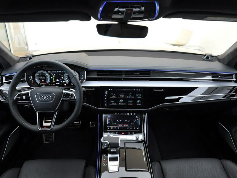 Audi A8 60TFSIe Quattro LONG DigitalLed B&O Kamery360 OśSkrętna TempomatACC TV D5 (2017-)
