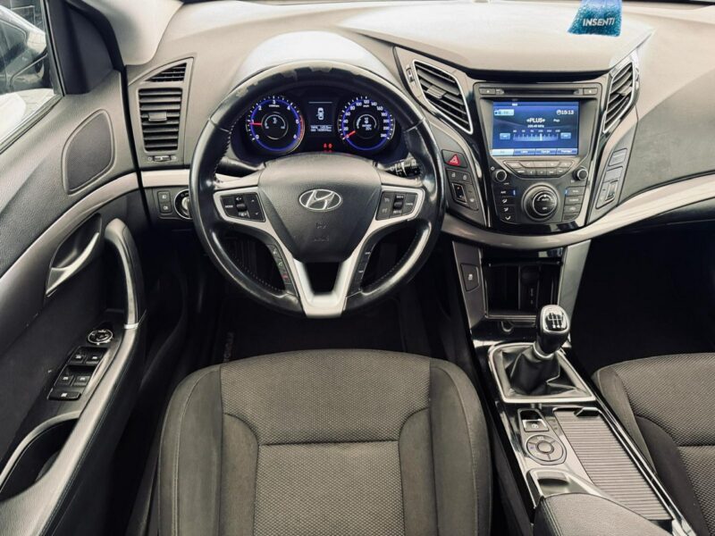 Hyundai i40 1.7 CRDI* 116 KM* 6 Biegów* Zarejestrowany*