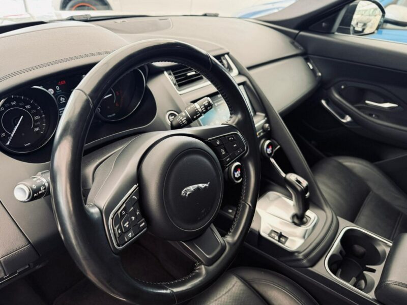 Jaguar F-PACE 2.0 D* 180 KM* AUTOMAT* 4x4* PANORAMA DACH* Zarejestrowany*