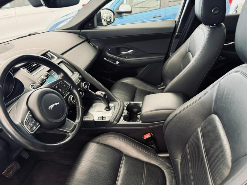 Jaguar F-PACE 2.0 D* 180 KM* AUTOMAT* 4x4* PANORAMA DACH* Zarejestrowany*