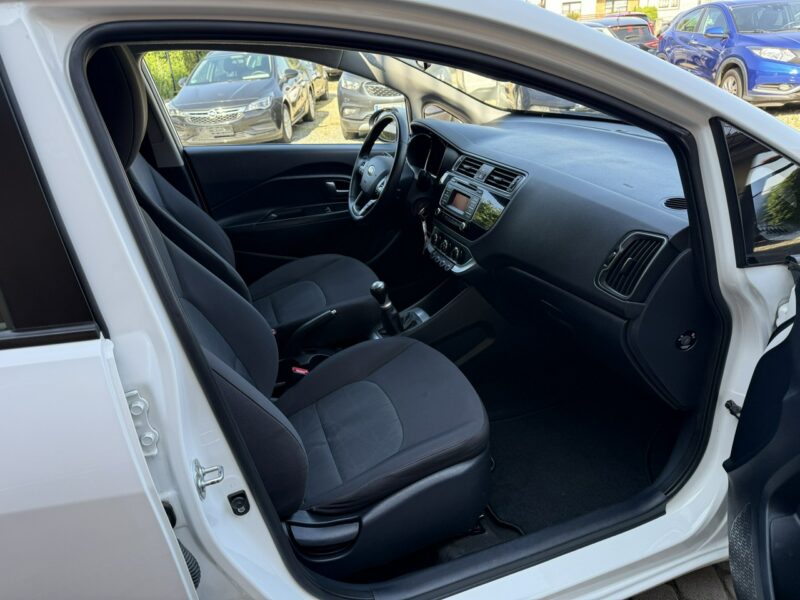 Kia Rio 1,2 84KM Klimatyzacja Bluetooth III (2011-)