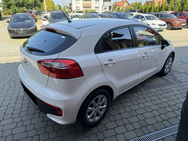Kia Rio 1,2 84KM Klimatyzacja Bluetooth III (2011-)