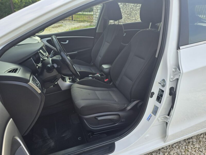 Hyundai i30 1.6 CRDi 136KM # Duża Navi # Climatronic # Kamera # Super Stan !!! II (2012 - 2016)