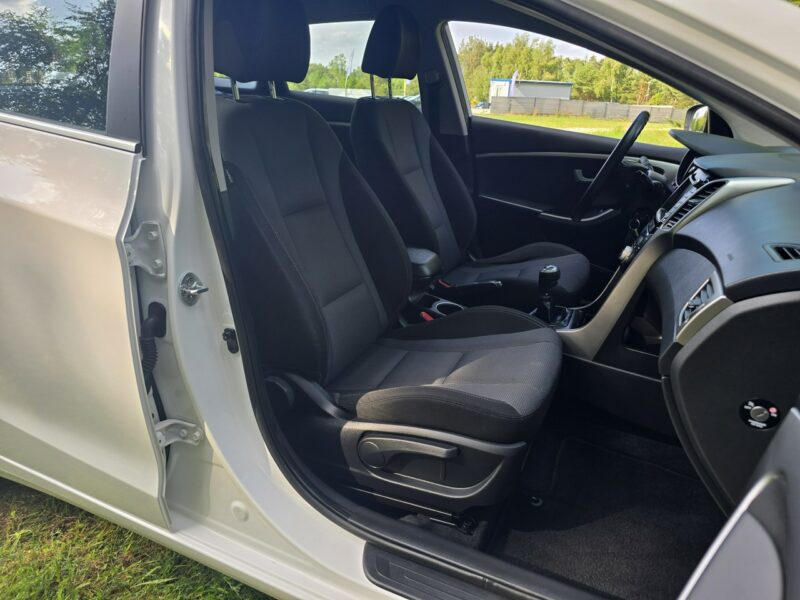 Hyundai i30 1.6 CRDi 136KM # Duża Navi # Climatronic # Kamera # Super Stan !!! II (2012 - 2016)