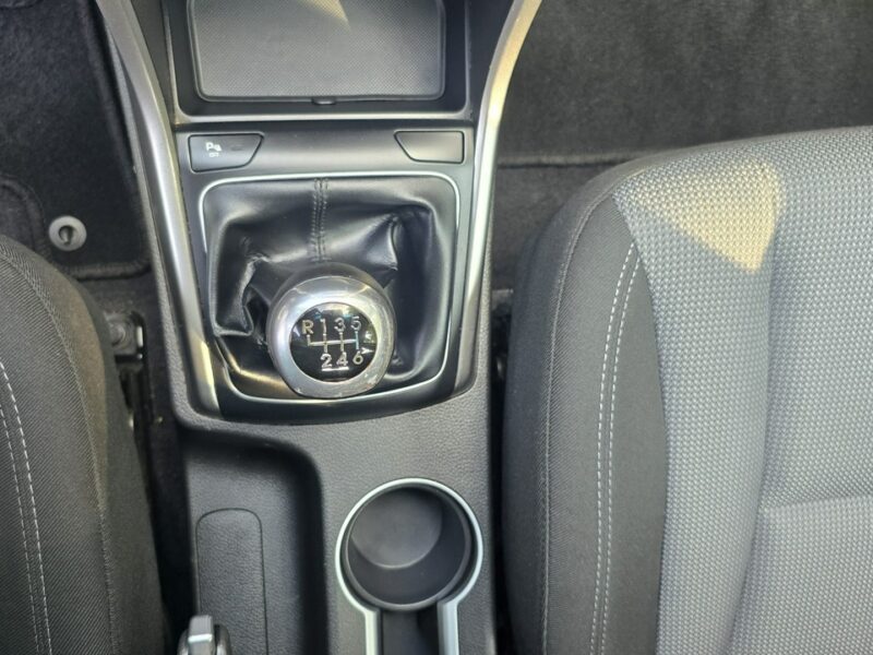Hyundai i30 1.6 CRDi 136KM # Duża Navi # Climatronic # Kamera # Super Stan !!! II (2012 - 2016)