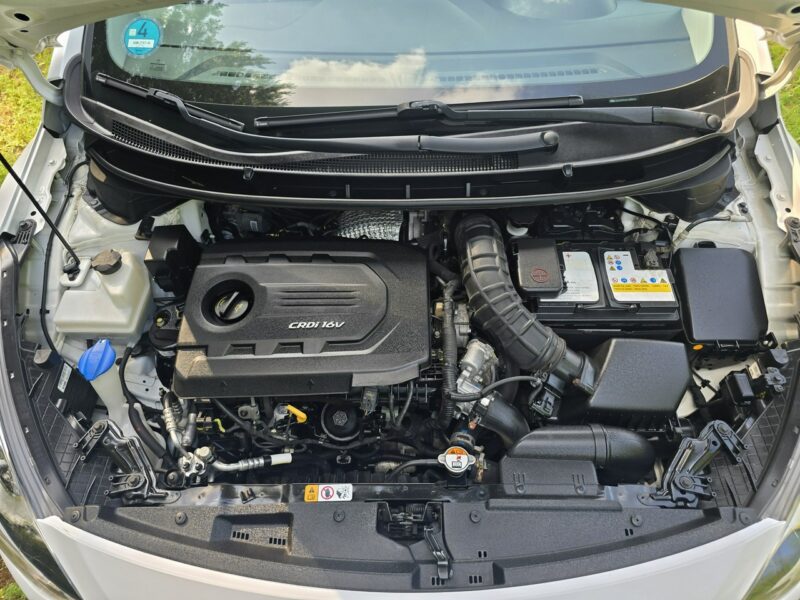 Hyundai i30 1.6 CRDi 136KM # Duża Navi # Climatronic # Kamera # Super Stan !!! II (2012 - 2016)