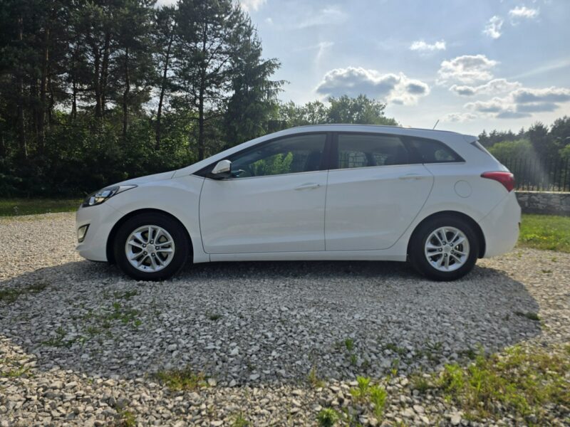 Hyundai i30 1.6 CRDi 136KM # Duża Navi # Climatronic # Kamera # Super Stan !!! II (2012 - 2016)