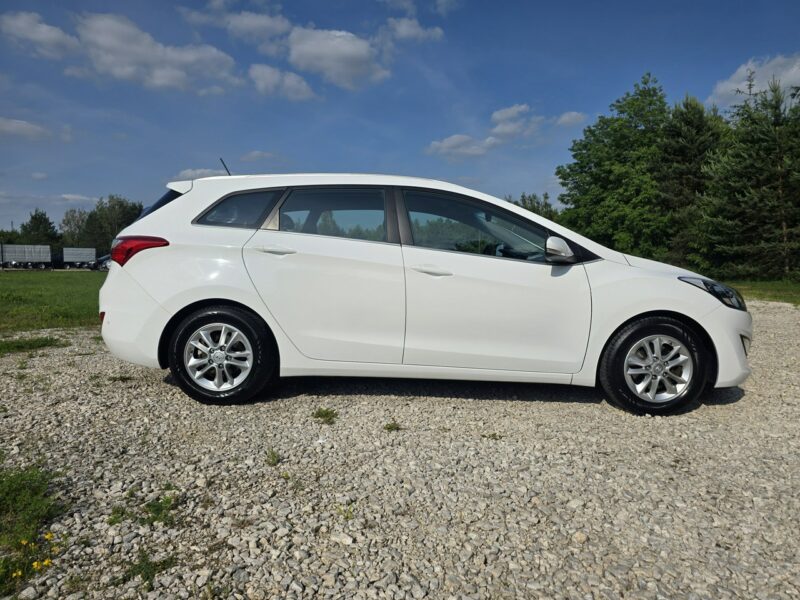 Hyundai i30 1.6 CRDi 136KM # Duża Navi # Climatronic # Kamera # Super Stan !!! II (2012 - 2016)