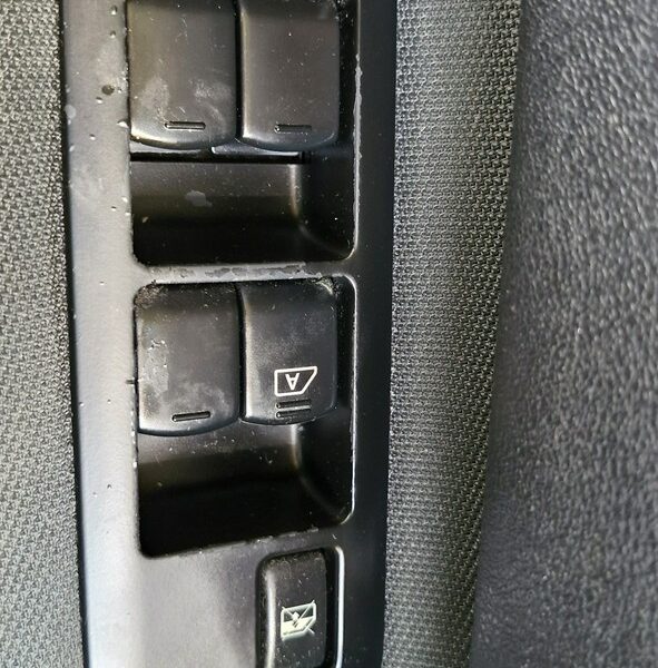 Nissan Qashqai przebieg 140000 !!! ZOBACZ OPIS !! W podanej cenie roczna gwarancja I (2007-2013)