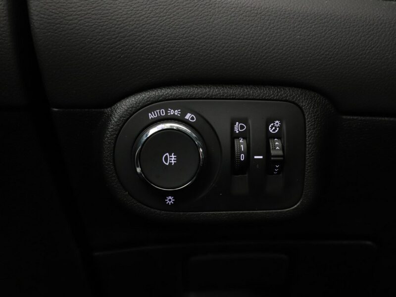 Opel Zafira GRATIS! Pakiet Serwisowy o wartości 1500 zł! C (2011-)