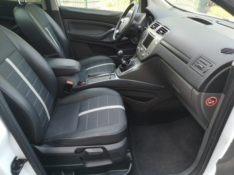 Ford Kuga 2.0 TDCI 163KM Klimatr 4 x 4 Nawi Tempomat Panorama ALU Kamera Serwis I (2008-2012)