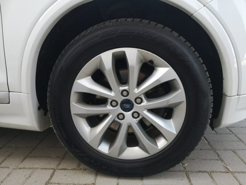 Ford Kuga 2.0 TDCI 163KM Klimatr 4 x 4 Nawi Tempomat Panorama ALU Kamera Serwis I (2008-2012)