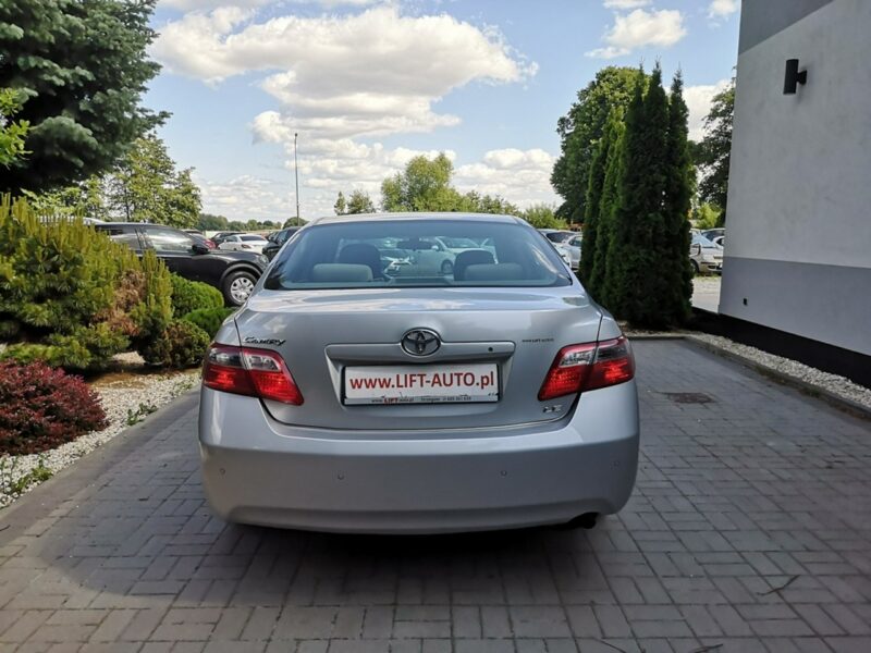 Toyota Camry 2.4Ben + LPG 215KM Klimatronik Automat Tempomat Parktronic Gwarancja VI (2006-2014)