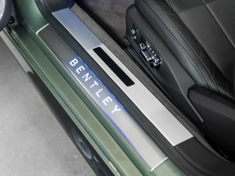Bentley Continental GT Alpine Green. Gwarancja do 07.2027. Pakiet dokładek karbonowych.