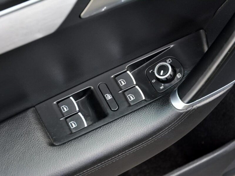 Volkswagen Passat 2.0TDI(170KM) Highline Kamera biXenon Ledy Skóry Navi Pamiec 2xParktr B7 (2010-2014)