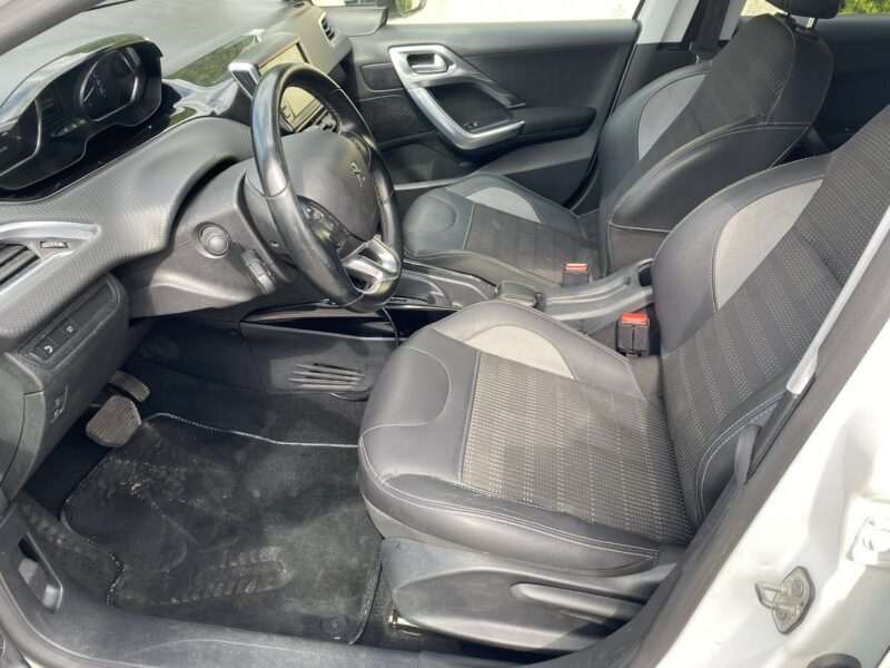 Peugeot 2008 Automat, kamera, po wymianie rozrządu i hamulców,nawigacja,klimatronik I (2013-2019)