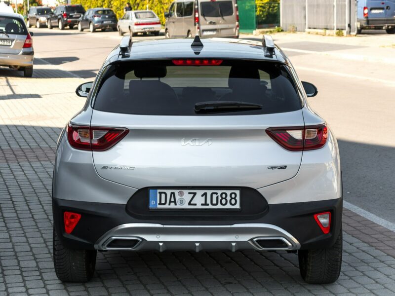 Kia Stonic 1.0_Benzyna_Hybryda_120KM_25 tyś. km