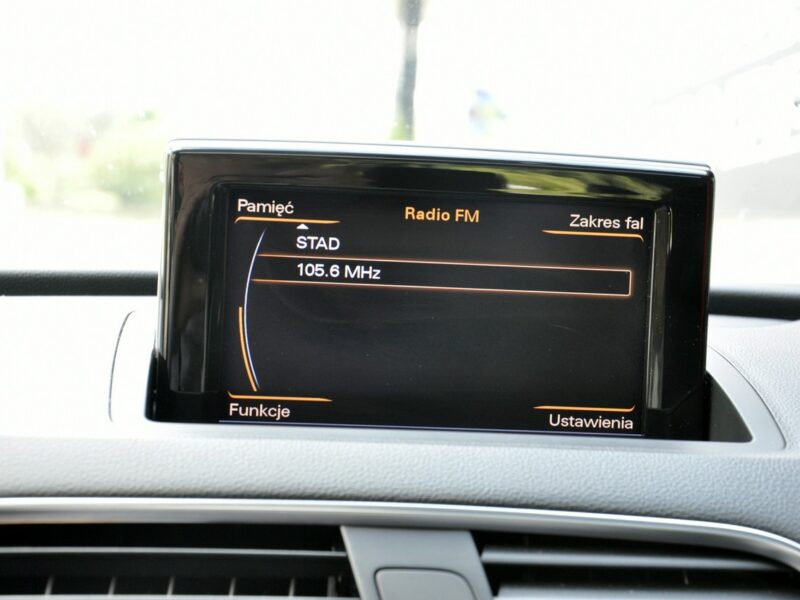 Audi Q3 2,0TDi 177KM Quattro/Skóra/LED/Xenon/PDC/Panorama/Serwis/LaneAssist I (2011-2018)