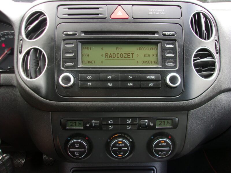 Volkswagen Golf Plus Klimatronic 2-strefowy, Podgrzewane fotele, PDC, Ele. szyby 4x II (2009-)