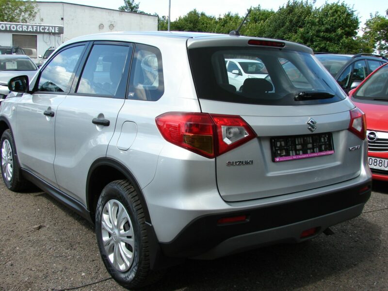 Suzuki Vitara 1.6 E 120 KM Ładna Wersja II (2015-2019)