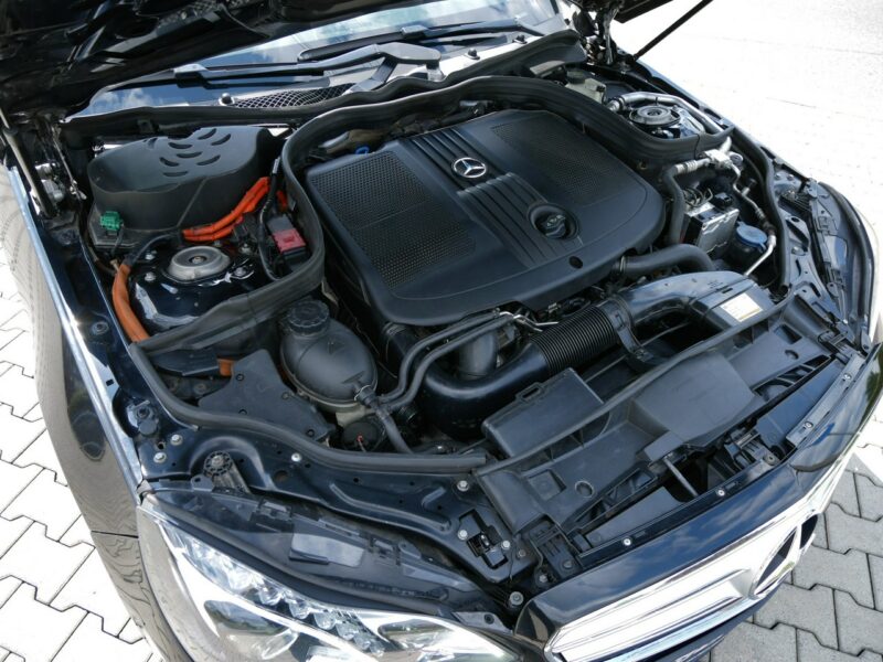 Mercedes E 300 2.0 BTec 204KM [Eu5] Sedan Hybrid -Automat -Skóra -Navi -Full LED W212 (2009-)