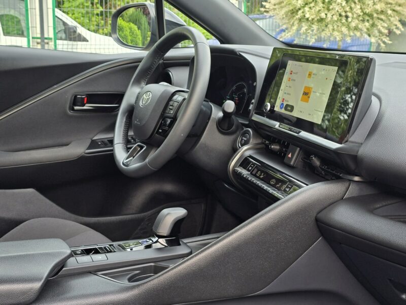 Toyota C-HR 1.8 Hybrid COMFORT / Salon PL I-właściciel / Bezwypadkowa