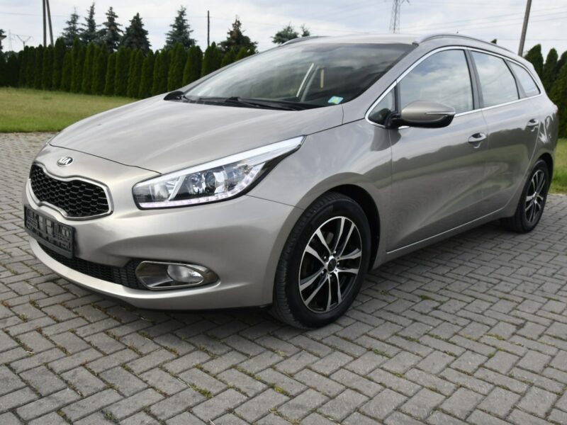 Kia Cee'd 1,6crdi Grzana.Kierow.Podg.Fotele.Tempomat. Ledy.ALu.Parktronic.OKAZJ II (2012-)