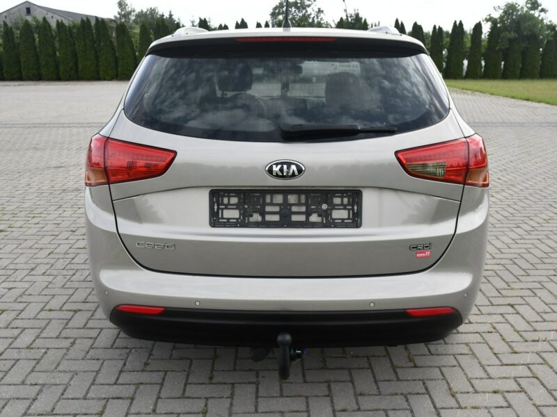 Kia Cee'd 1,6crdi Grzana.Kierow.Podg.Fotele.Tempomat. Ledy.ALu.Parktronic.OKAZJ II (2012-)