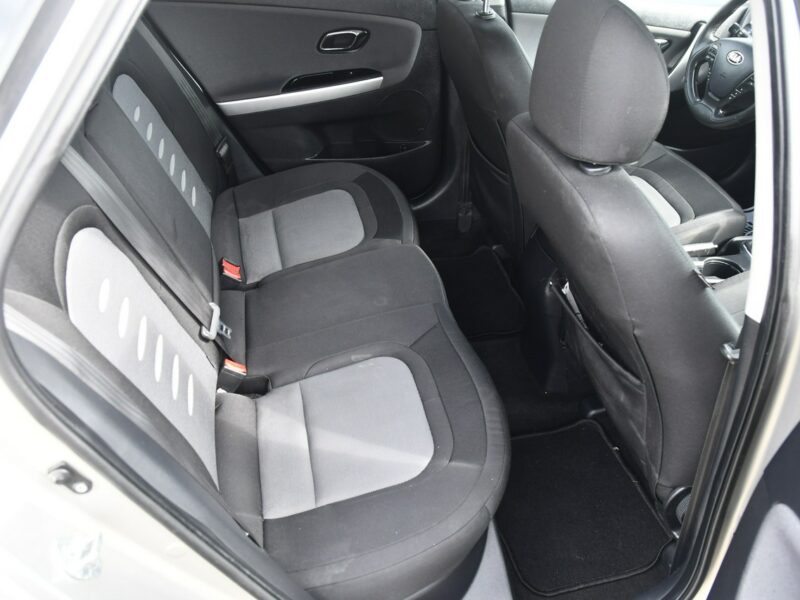 Kia Cee'd 1,6crdi Grzana.Kierow.Podg.Fotele.Tempomat. Ledy.ALu.Parktronic.OKAZJ II (2012-)